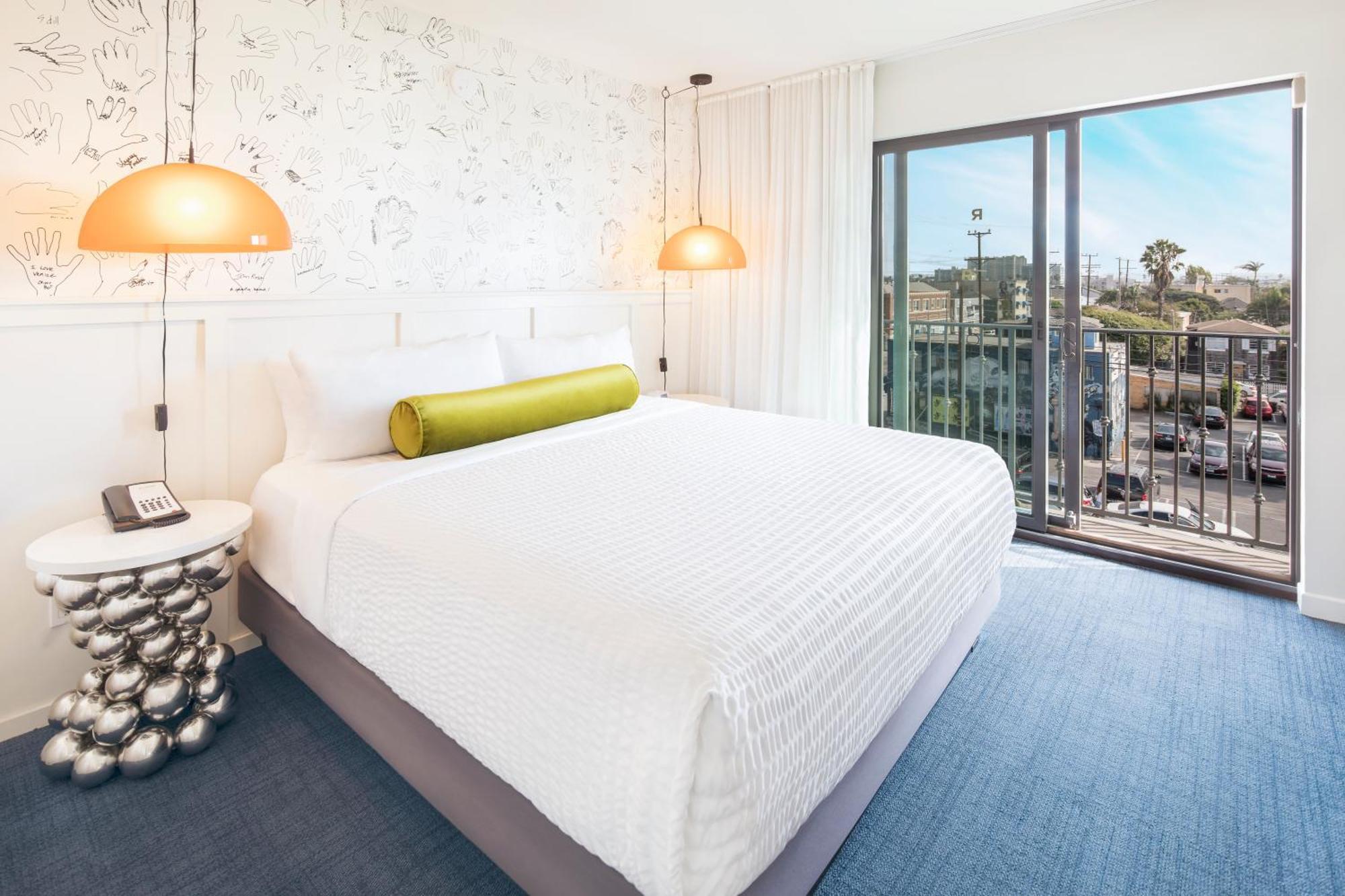 Hotel Erwin 4*